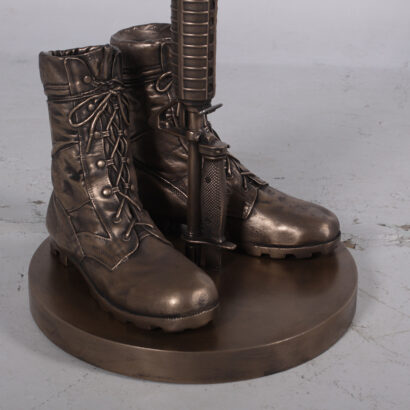 Resin Fallen Soldier Memorial M4 for Sale